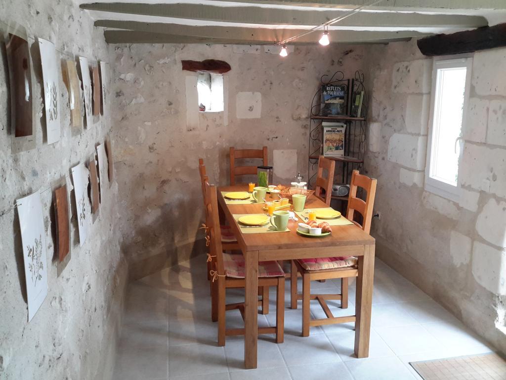 La Cle Des Chants Tauxigny Exterior foto